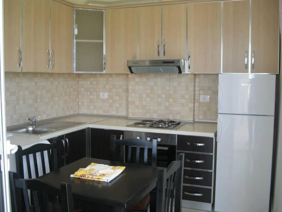 Rainbow Holiday Apartments Vlorë Eksteriør billede