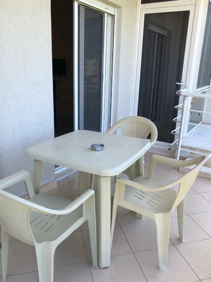 Rainbow Holiday Apartments Vlorë Eksteriør billede
